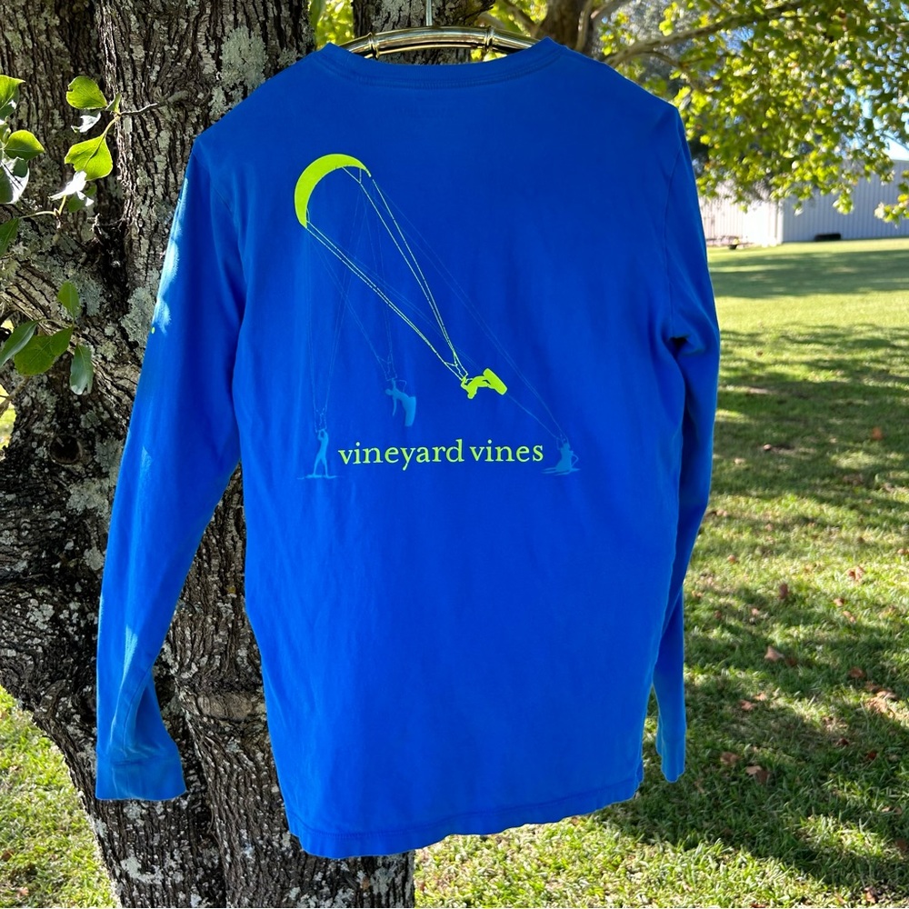 VINEYARD VINES Men’s size S Long Sleeve Shirt